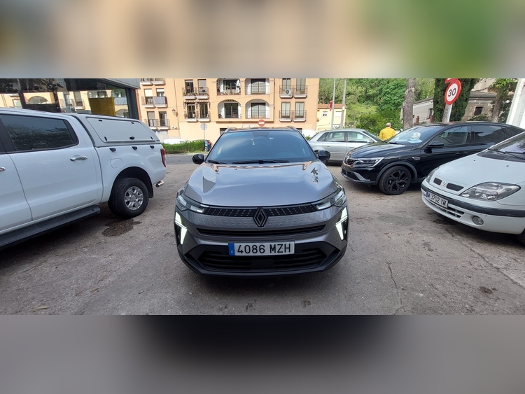 Renault Captur 100CV foto 13